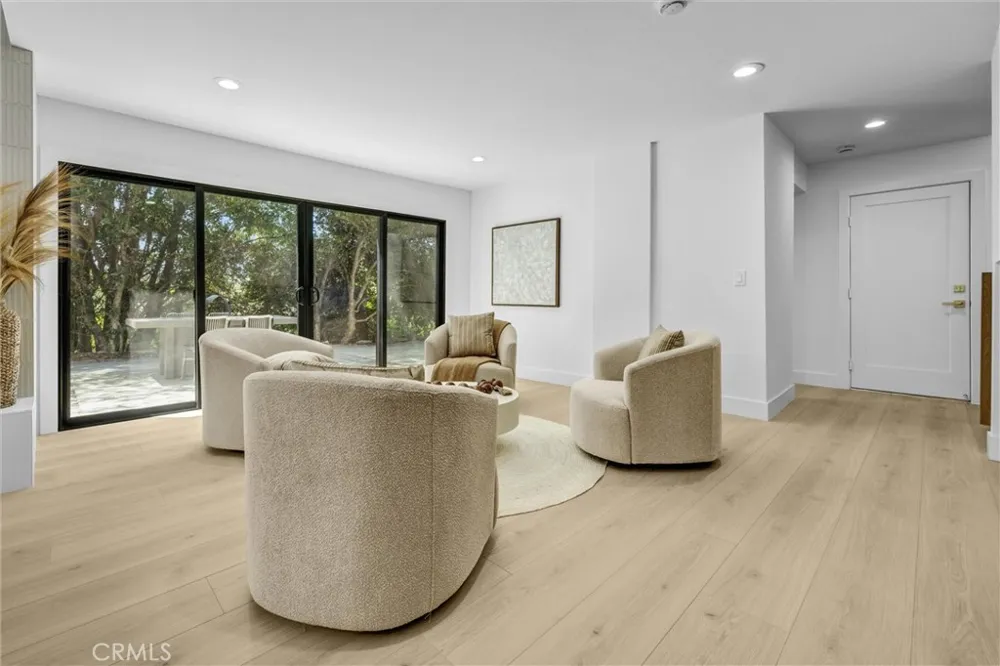 2973 Lakeview Way Fullerton, CA 92835