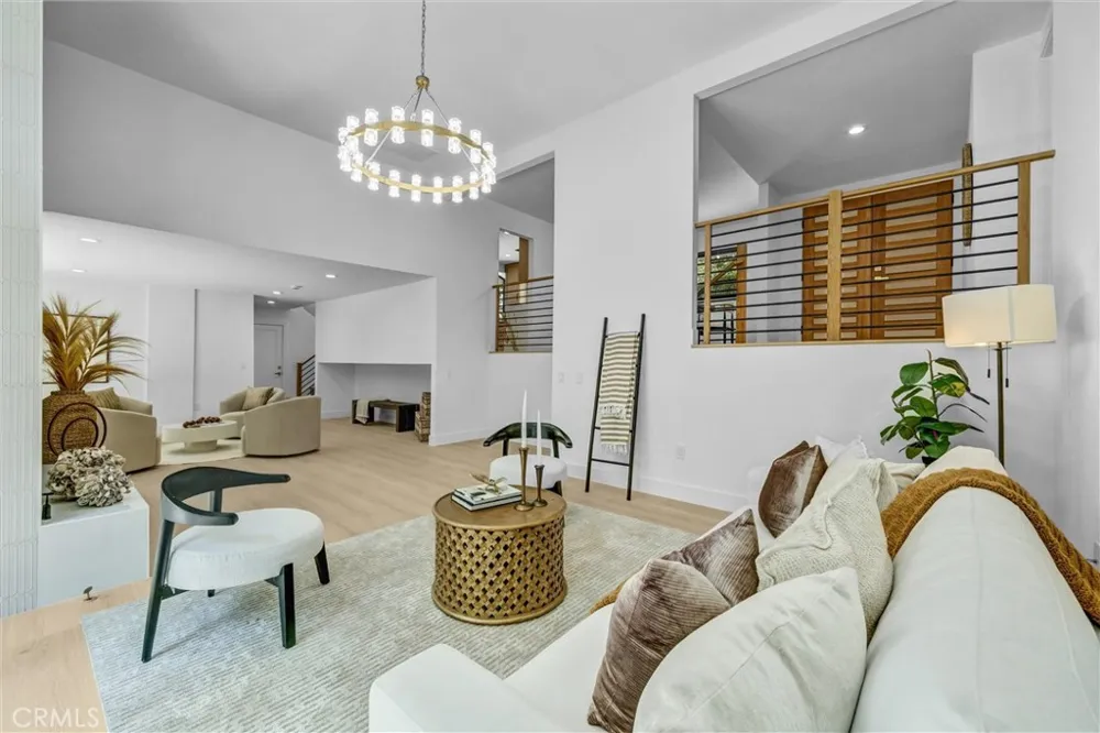 2973 Lakeview Way Fullerton, CA 92835