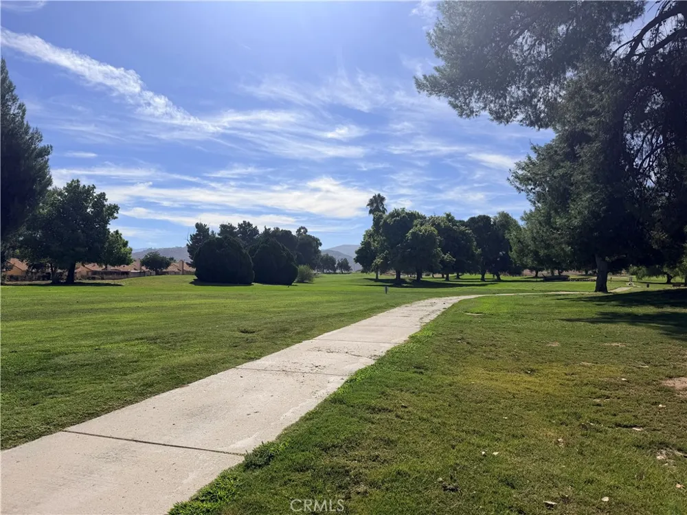 1874 Ash Tree Lane Hemet, CA 92545