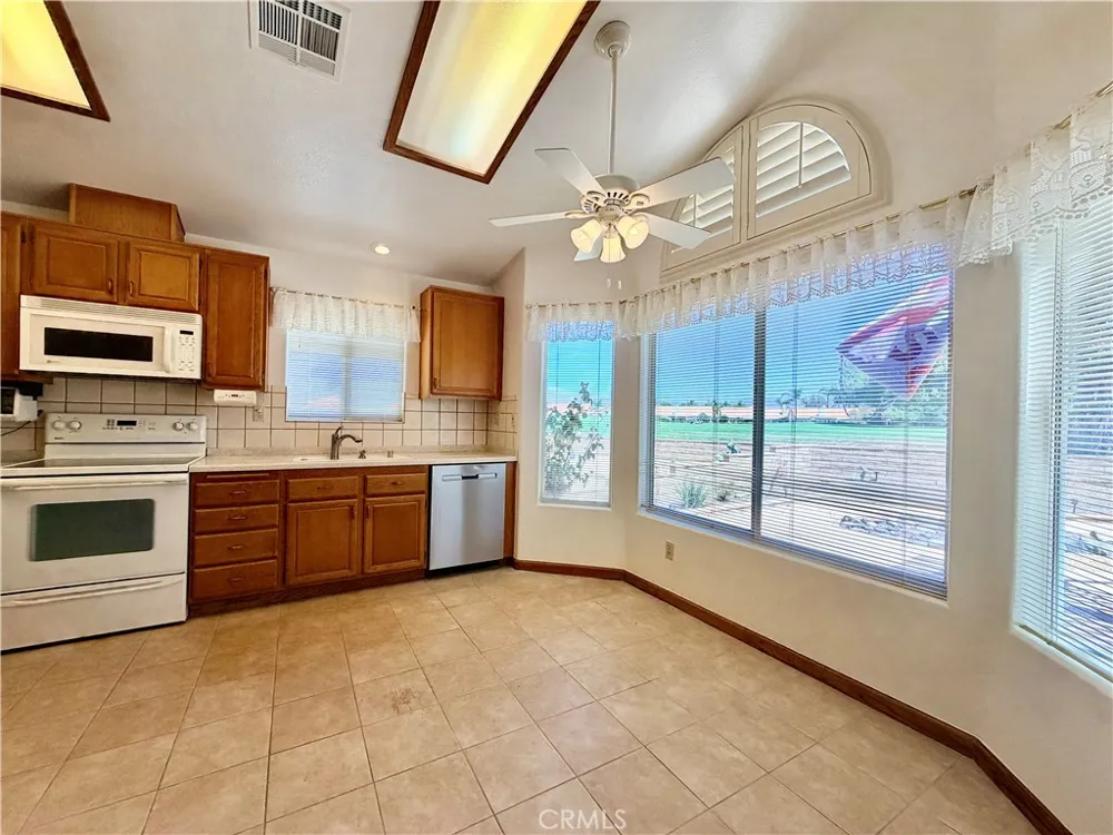 1874 Ash Tree Lane Hemet, CA 92545