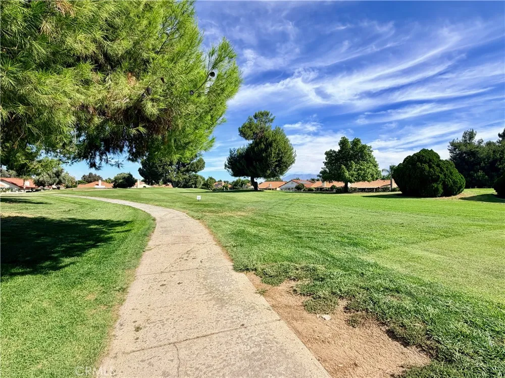 1874 Ash Tree Lane Hemet, CA 92545
