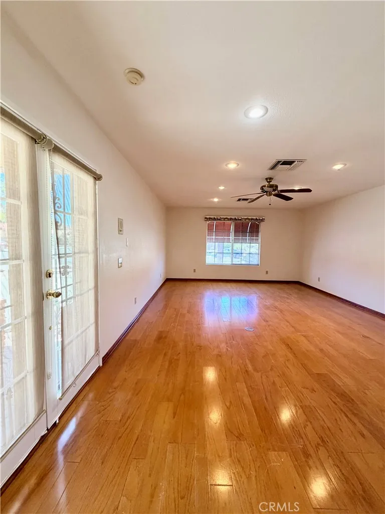 1874 Ash Tree Lane Hemet, CA 92545
