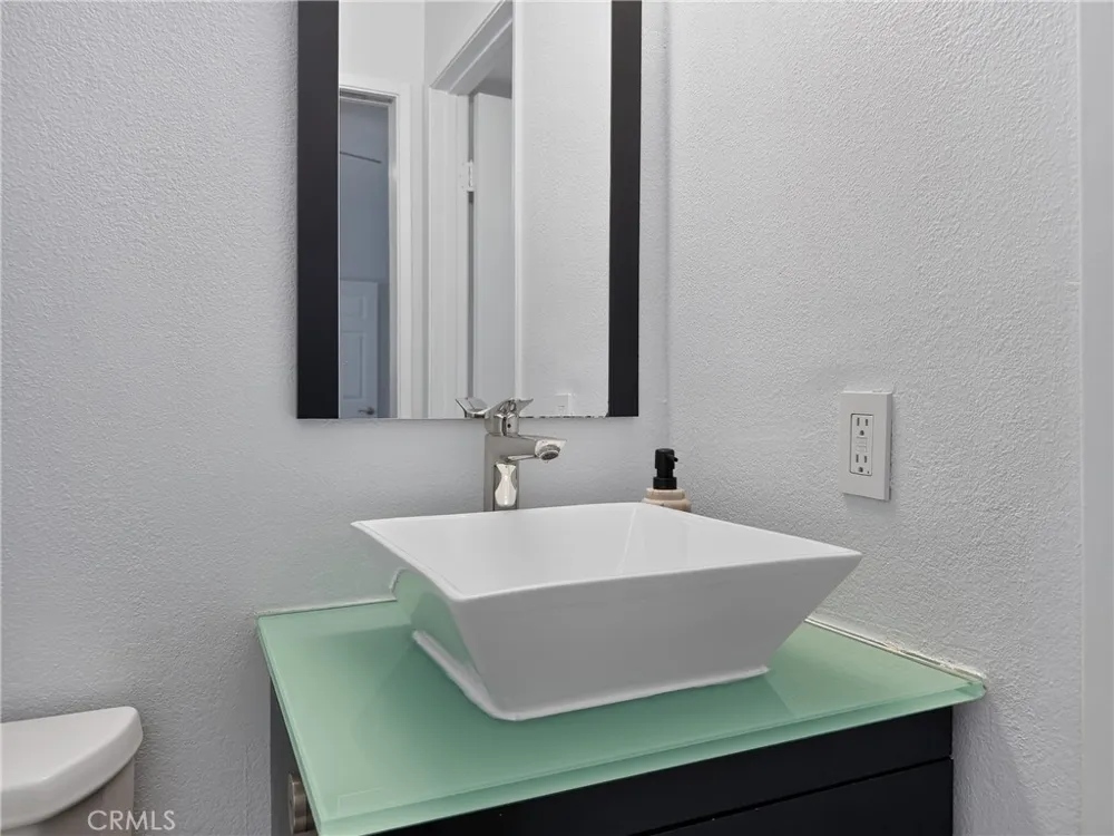 27055 Avenida Quintana Cathedral City, CA 92234