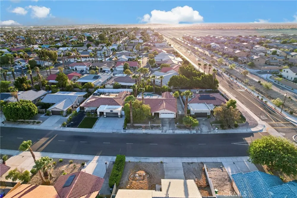 27055 Avenida Quintana Cathedral City, CA 92234