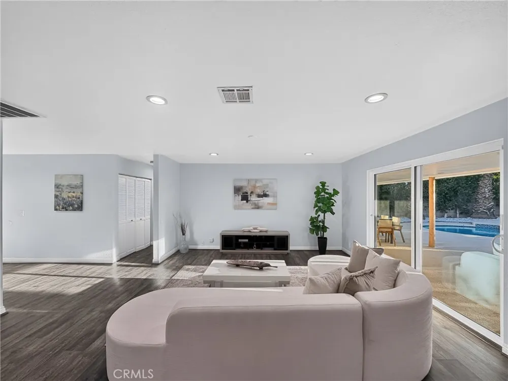 27055 Avenida Quintana Cathedral City, CA 92234