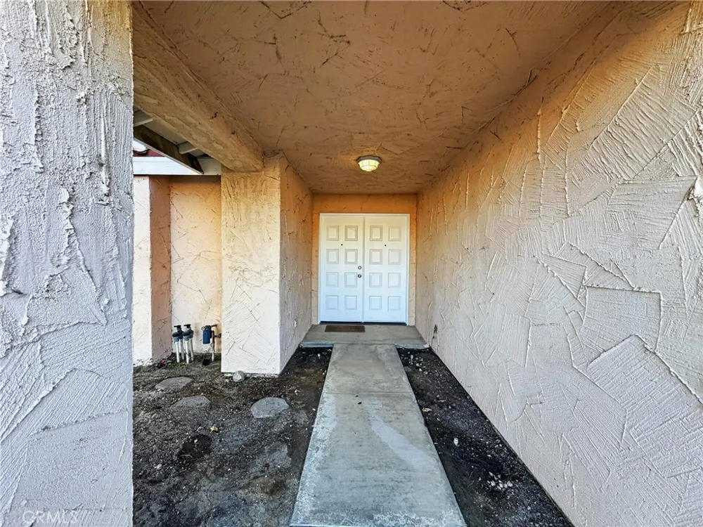 27055 Avenida Quintana Cathedral City, CA 92234