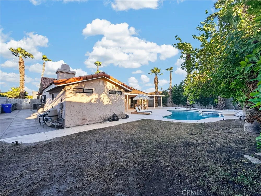 27055 Avenida Quintana Cathedral City, CA 92234