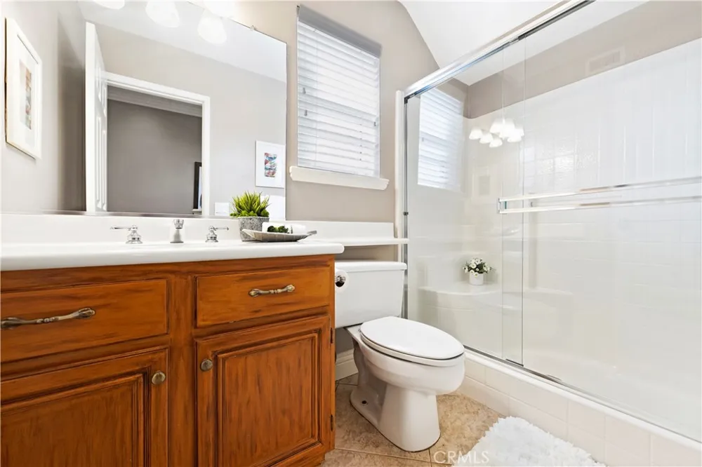 27 Las Cruces Rancho Santa Margarita, CA 92688