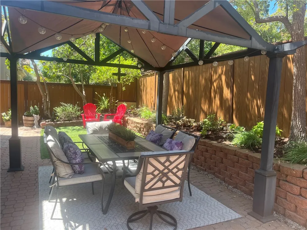 27 Las Cruces Rancho Santa Margarita, CA 92688
