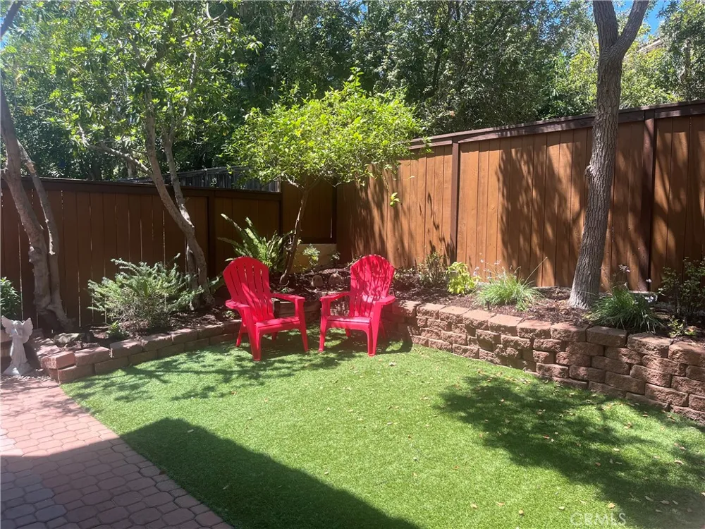 27 Las Cruces Rancho Santa Margarita, CA 92688