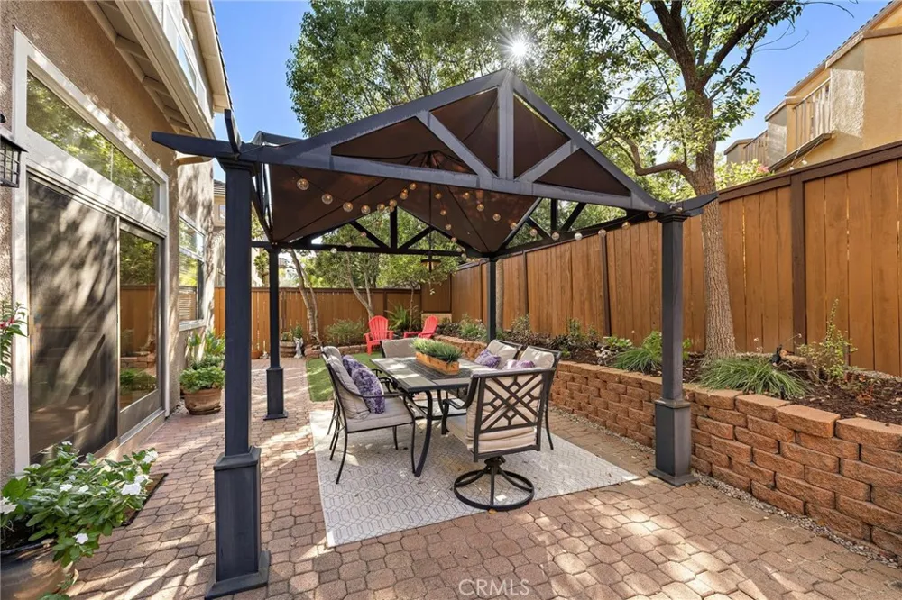 27 Las Cruces Rancho Santa Margarita, CA 92688