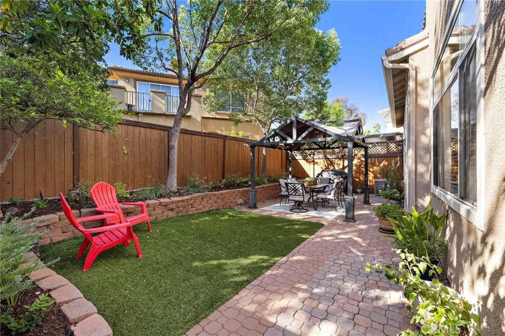 27 Las Cruces Rancho Santa Margarita, CA 92688