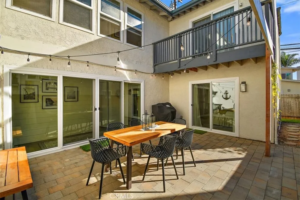 241 W El Portal #A San Clemente, CA 92672