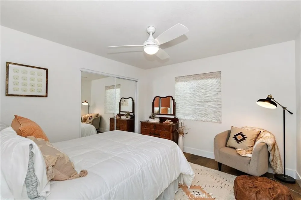 241 W El Portal #A San Clemente, CA 92672
