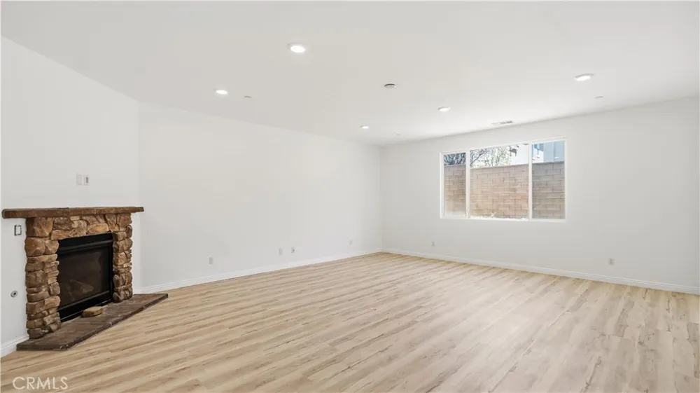 7911 Sea Salt Avenue Fontana, CA 92336