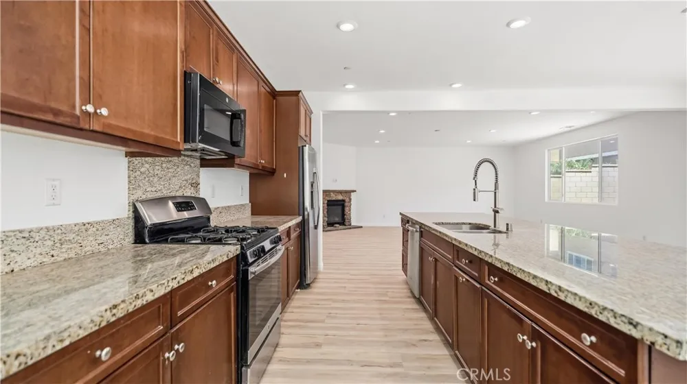 7911 Sea Salt Avenue Fontana, CA 92336