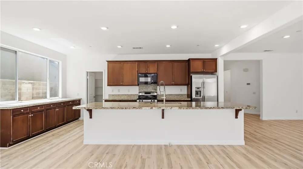 7911 Sea Salt Avenue Fontana, CA 92336