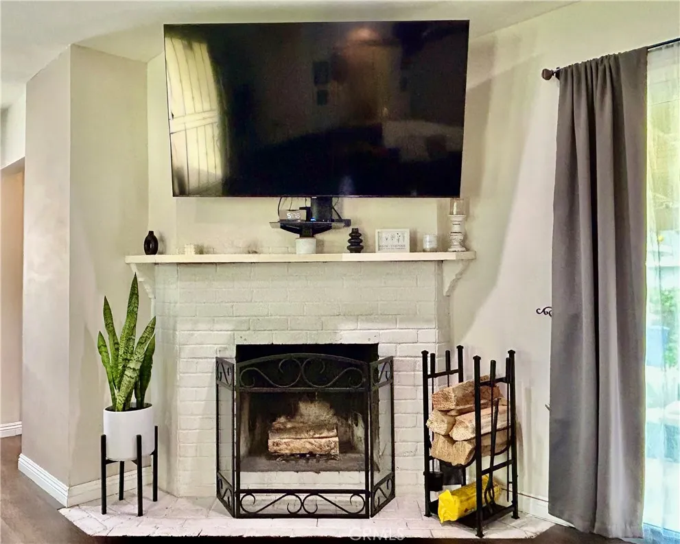 205 E Cypress Covina, CA 91723