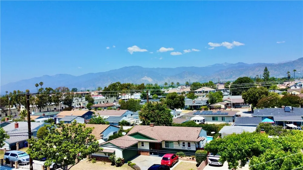 205 E Cypress Covina, CA 91723