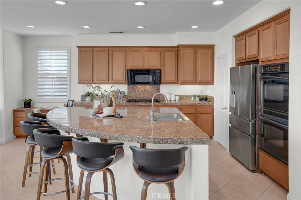 2201 Bay View Drive Signal Hill, CA 90755