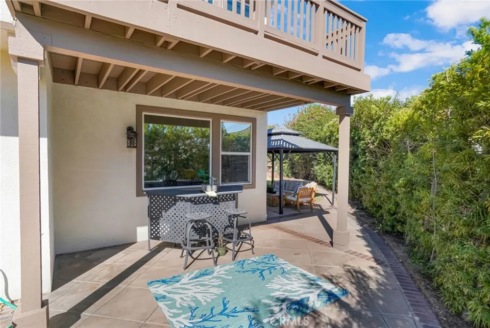 2201 Bay View Drive Signal Hill, CA 90755
