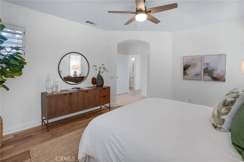 2201 Bay View Drive Signal Hill, CA 90755