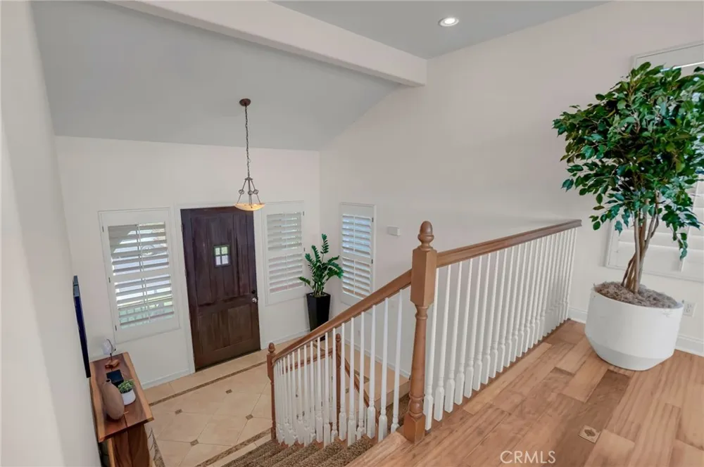2201 Bay View Drive Signal Hill, CA 90755