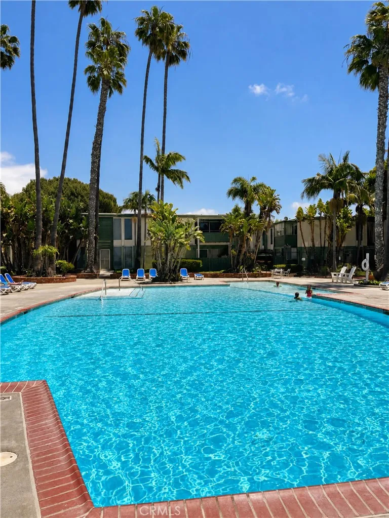 3700 Dean #2106 Ventura, CA 93003