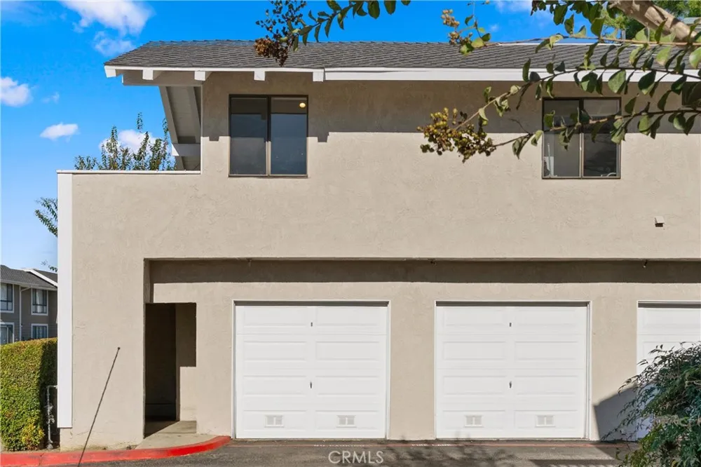 700 W Walnut Avenue #25 Orange, CA 92868