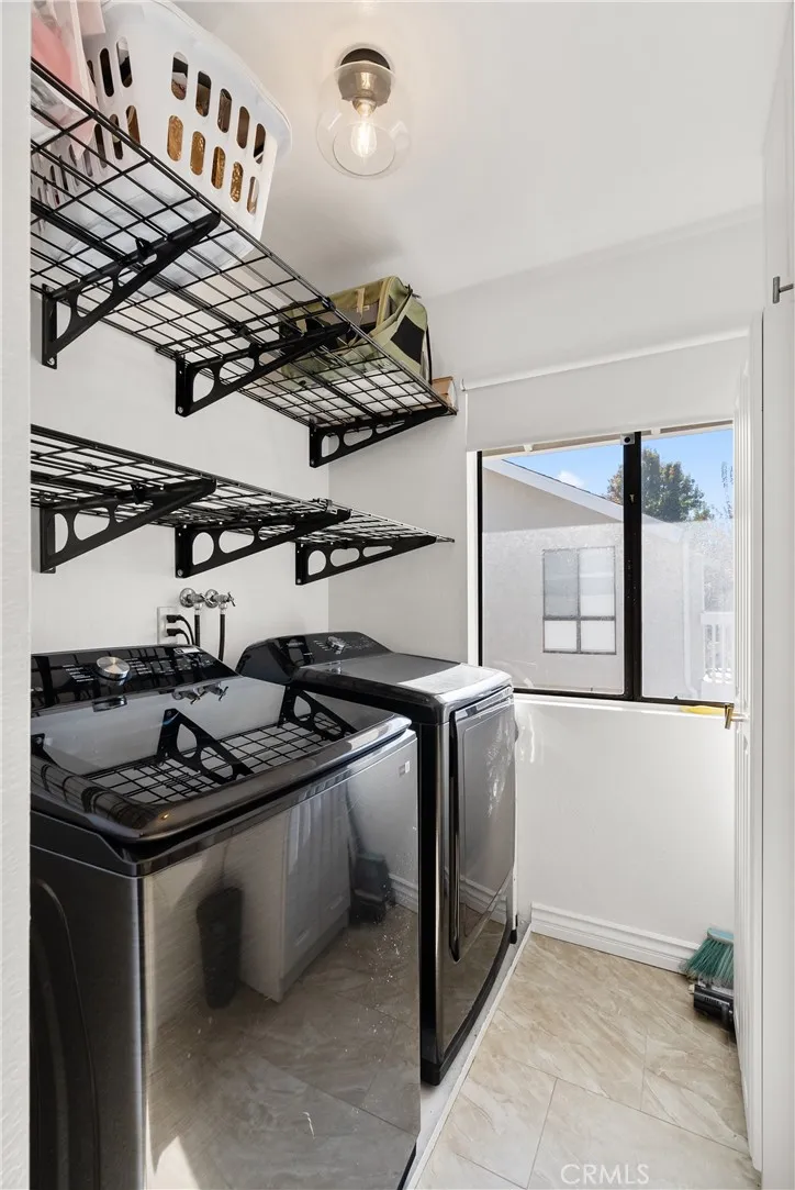 700 W Walnut Avenue #25 Orange, CA 92868