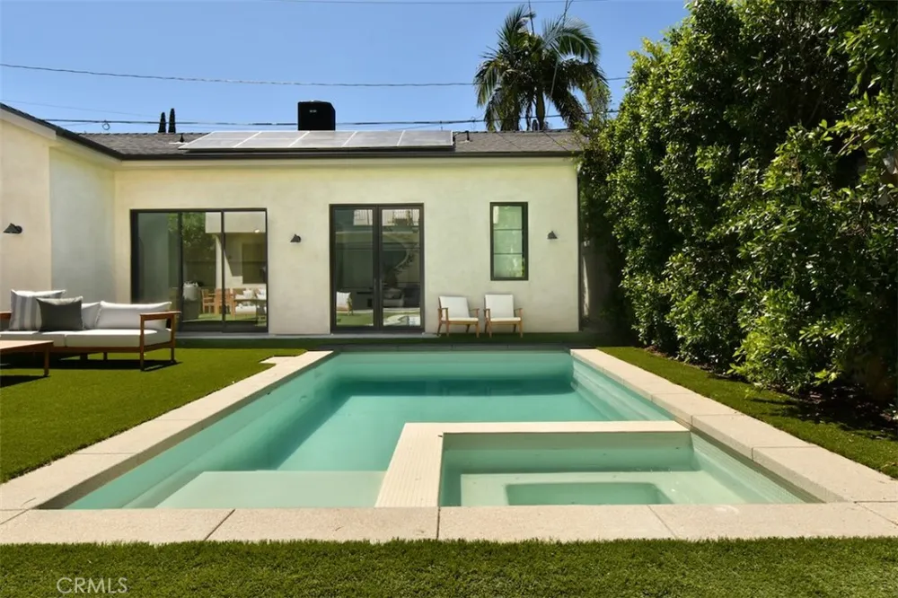 4433 Kraft Avenue Studio City, CA 91602