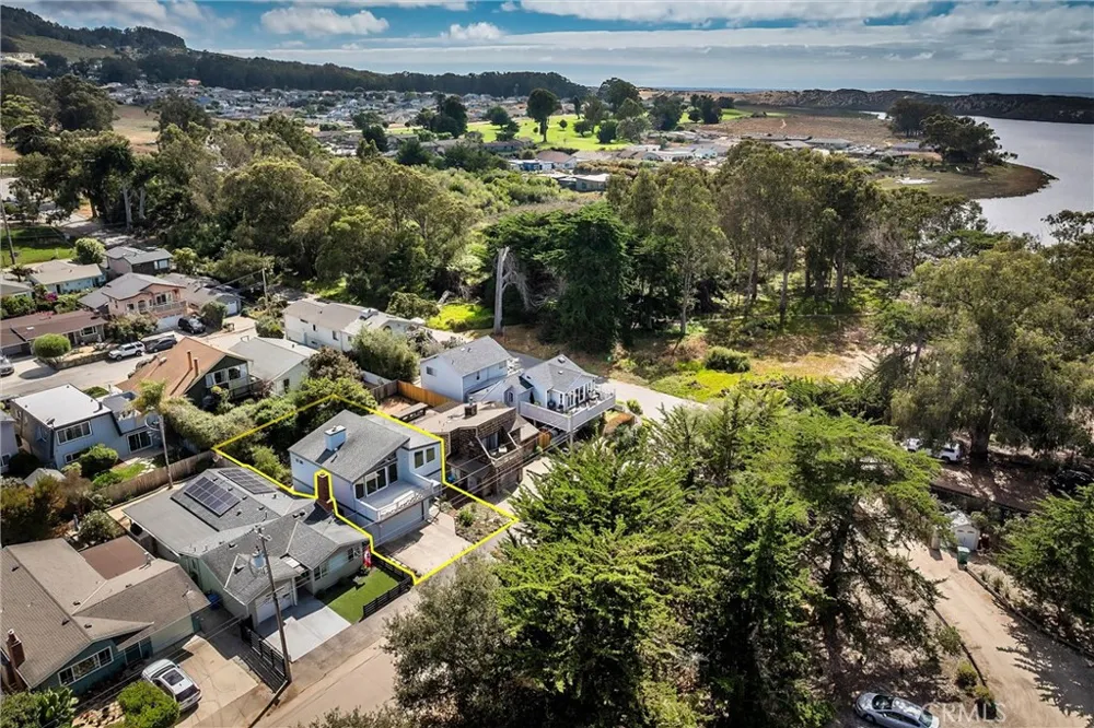 309 Binscarth Los Osos, CA 93402