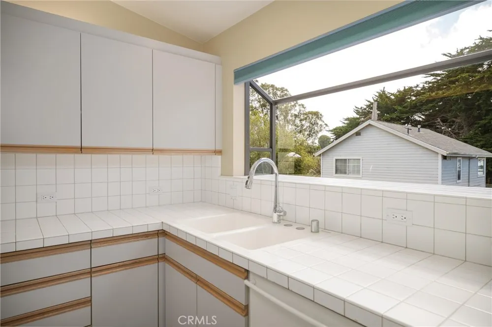 309 Binscarth Los Osos, CA 93402