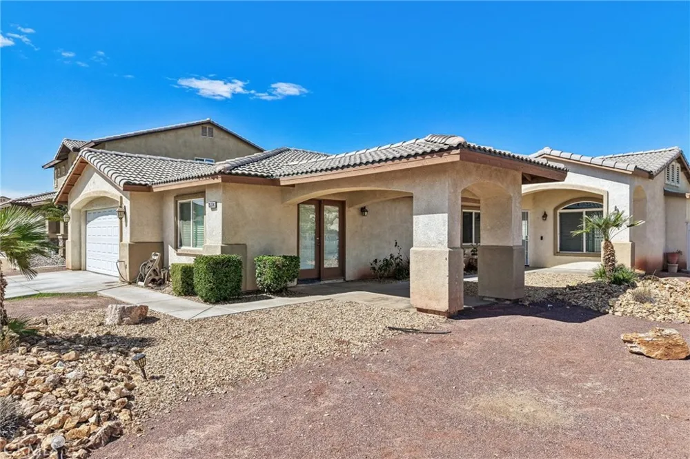 15174 Christopher Street Adelanto, CA 92301