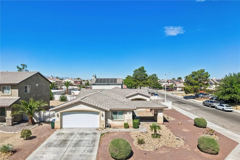 15174 Christopher Street Adelanto, CA 92301
