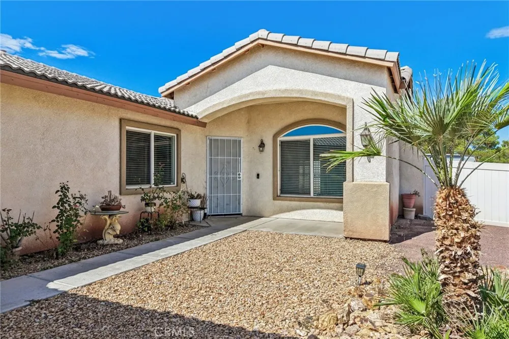 15174 Christopher Street Adelanto, CA 92301