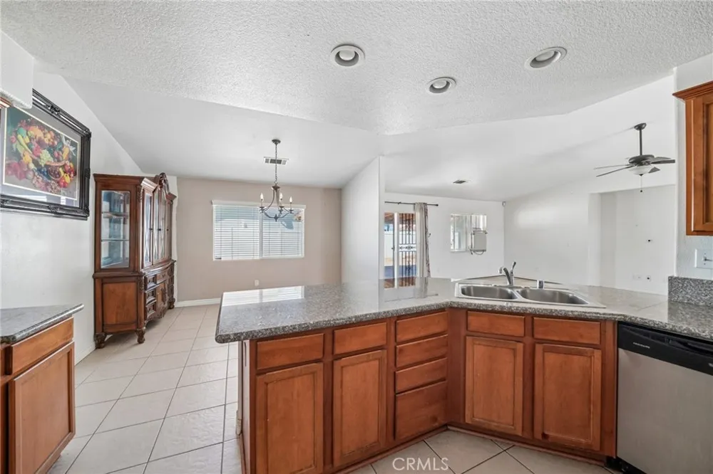 15174 Christopher Street Adelanto, CA 92301