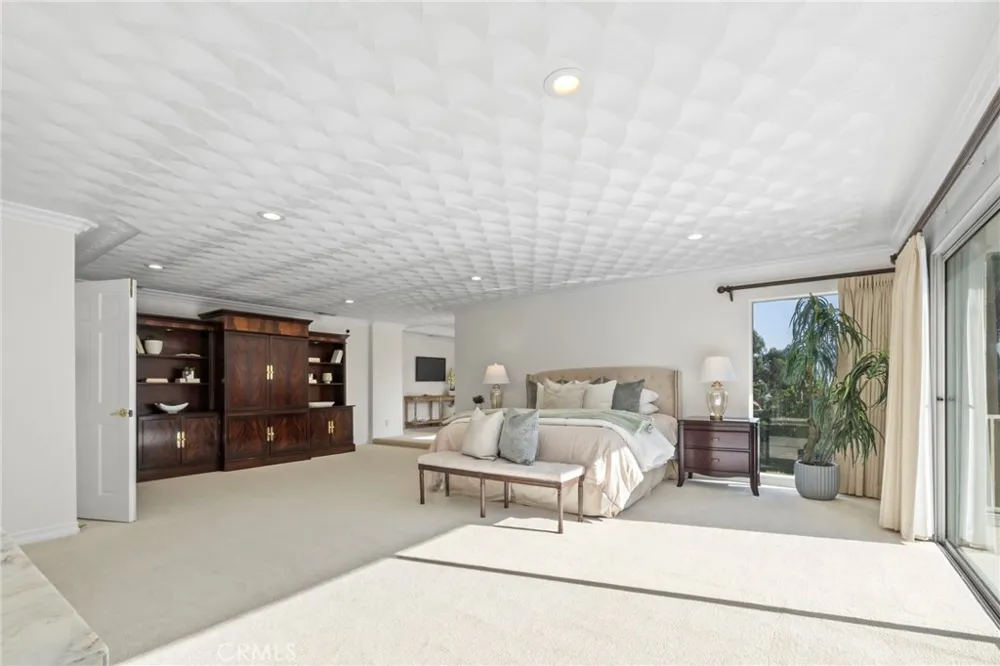 5072 Castle Court Rancho Cucamonga, CA 91701