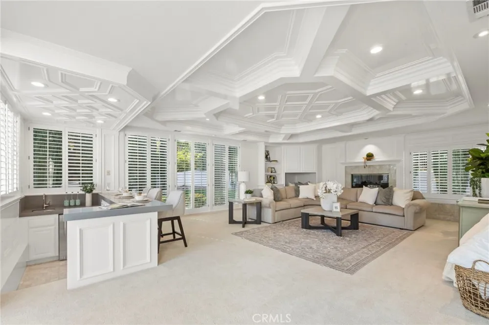 5072 Castle Court Rancho Cucamonga, CA 91701