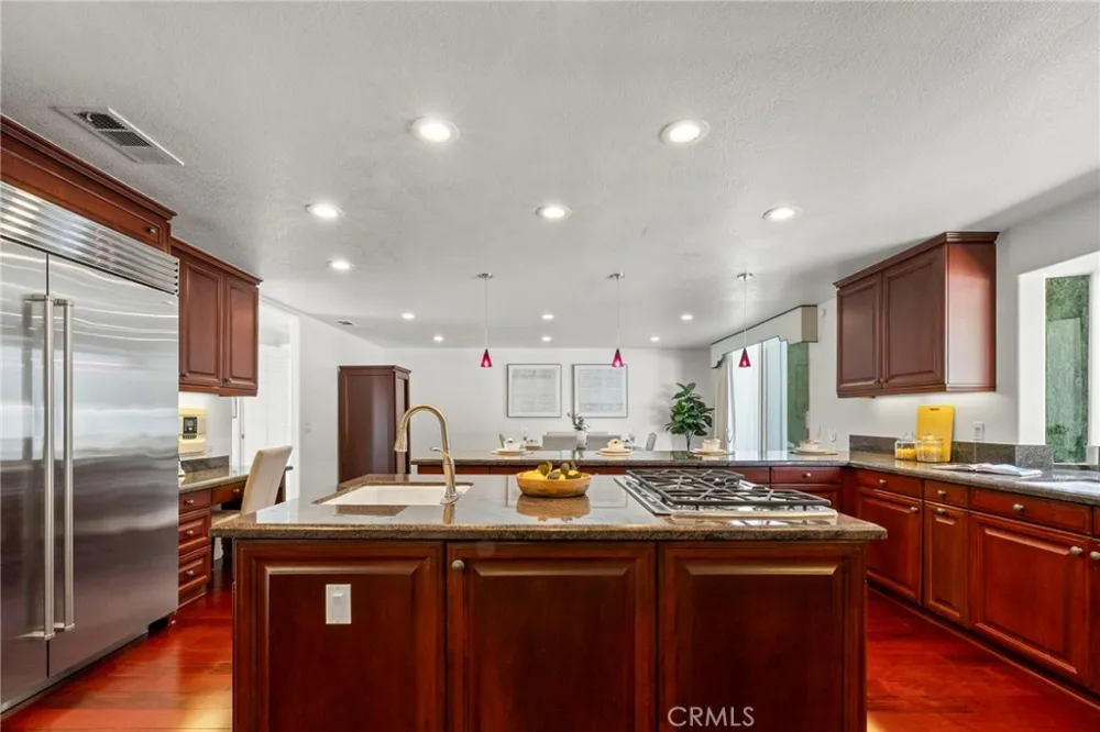 5072 Castle Court Rancho Cucamonga, CA 91701