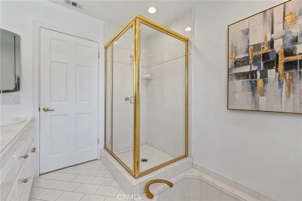 5072 Castle Court Rancho Cucamonga, CA 91701
