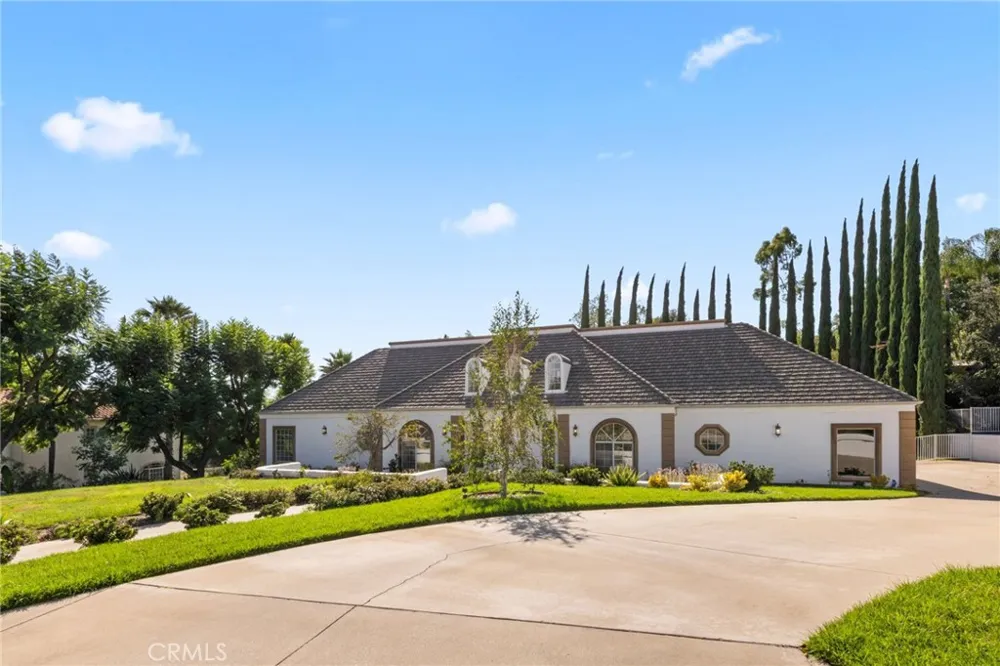 5072 Castle Court Rancho Cucamonga, CA 91701