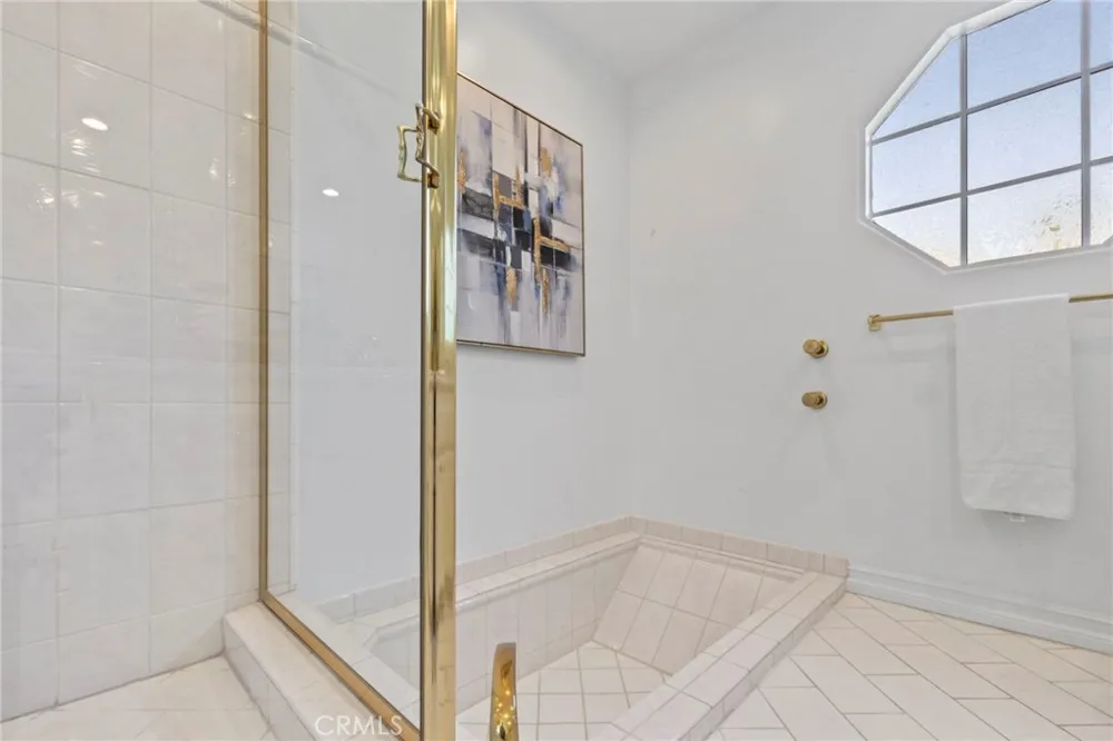 5072 Castle Court Rancho Cucamonga, CA 91701