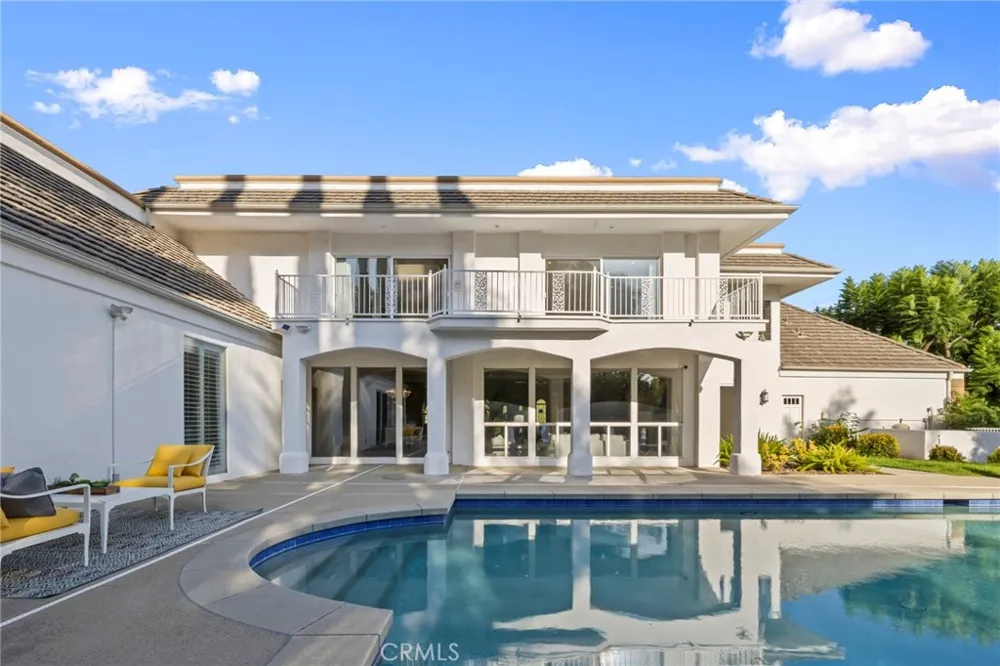 5072 Castle Court Rancho Cucamonga, CA 91701