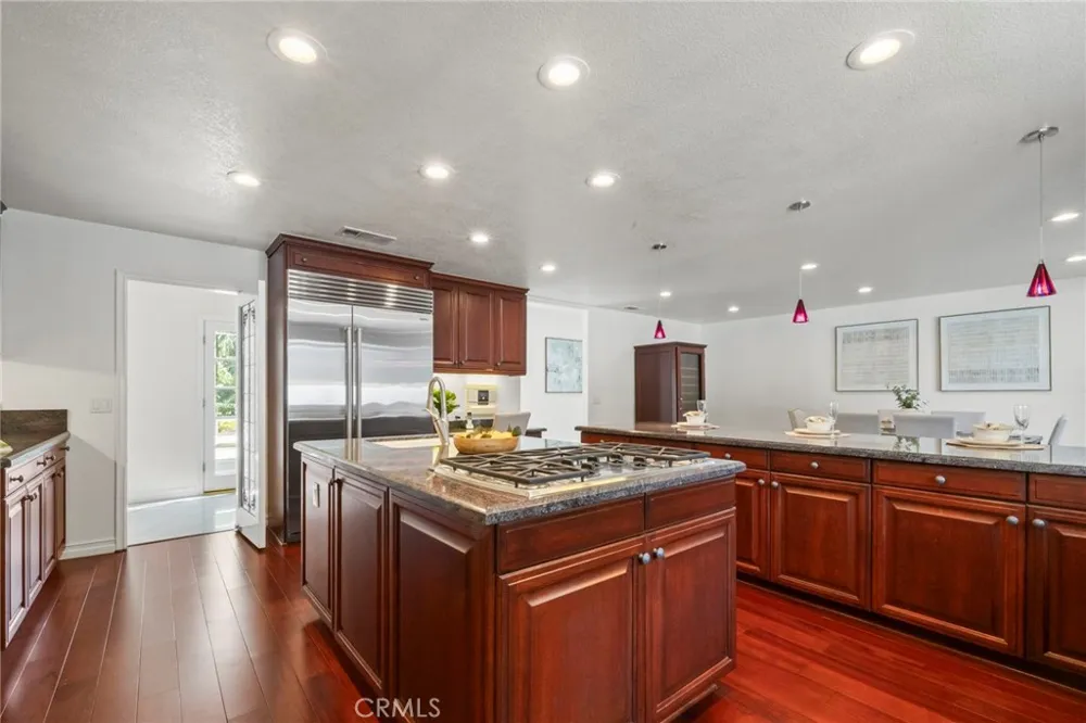 5072 Castle Court Rancho Cucamonga, CA 91701