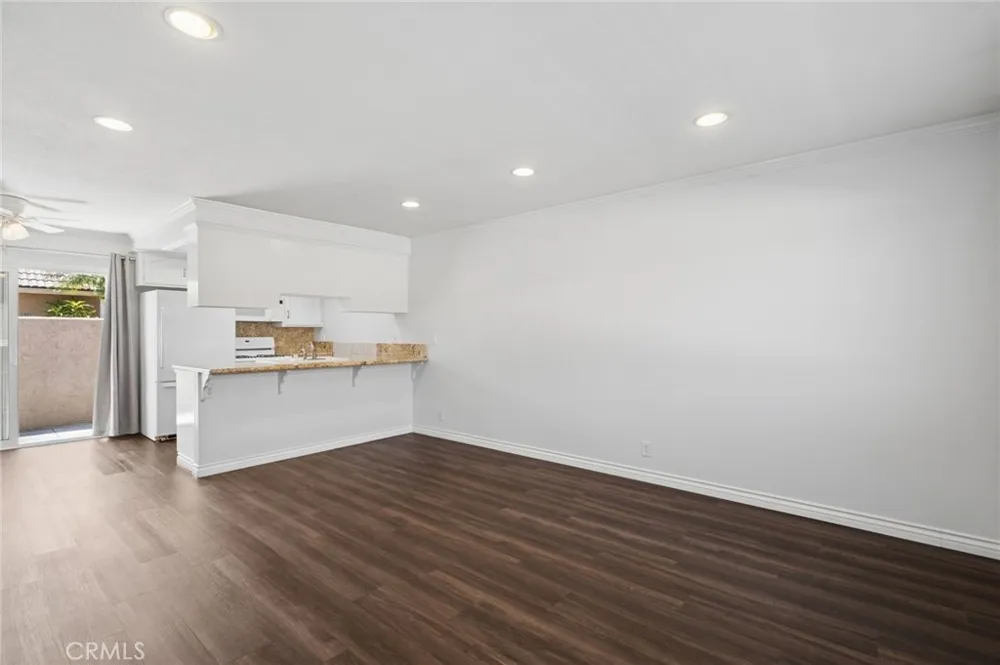 772 W Lambert #129 La Habra, CA 90631