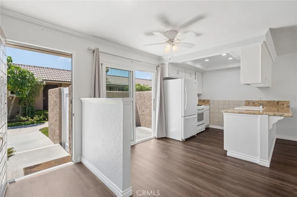 772 W Lambert #129 La Habra, CA 90631