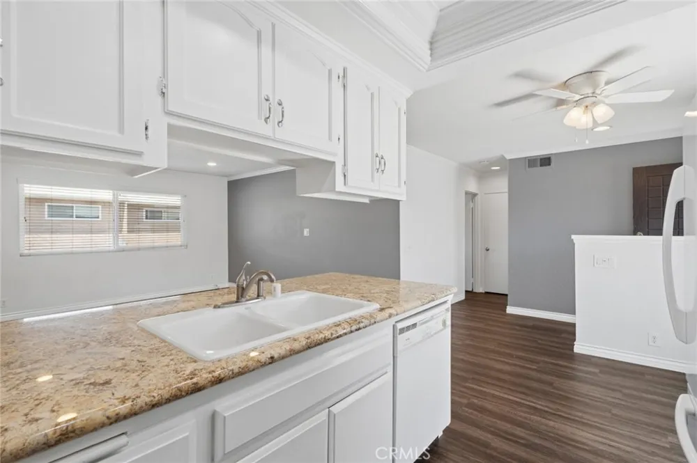 772 W Lambert #129 La Habra, CA 90631