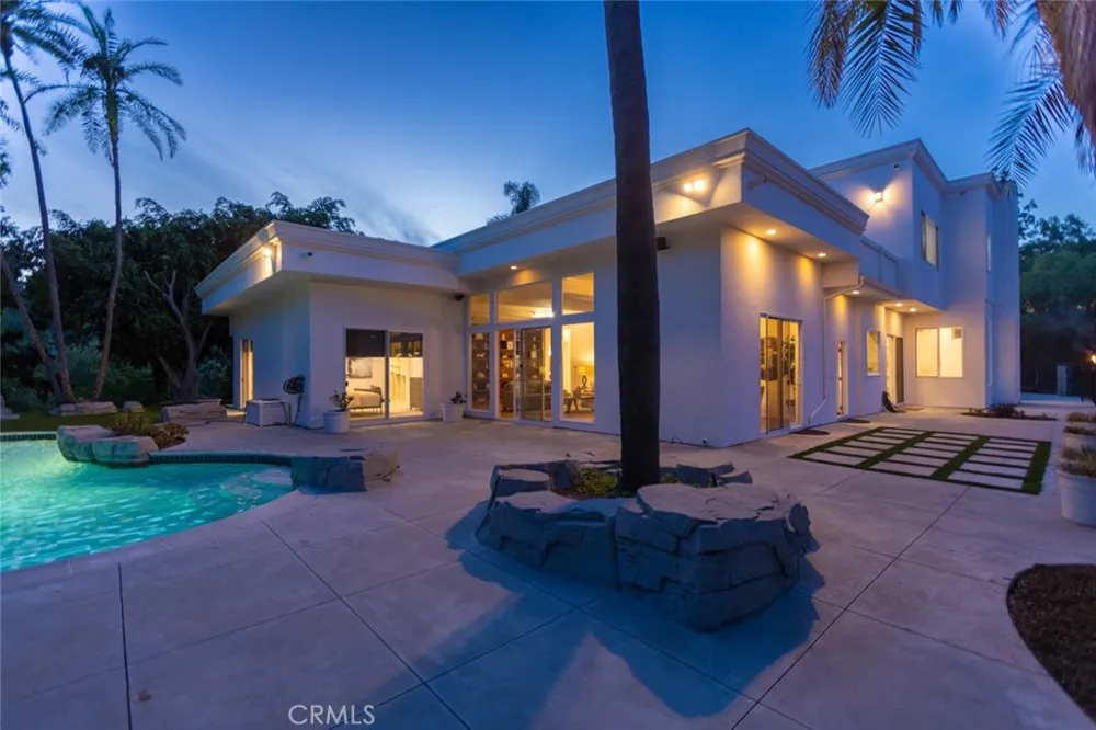 9731 Rangeview North Tustin, CA 92705