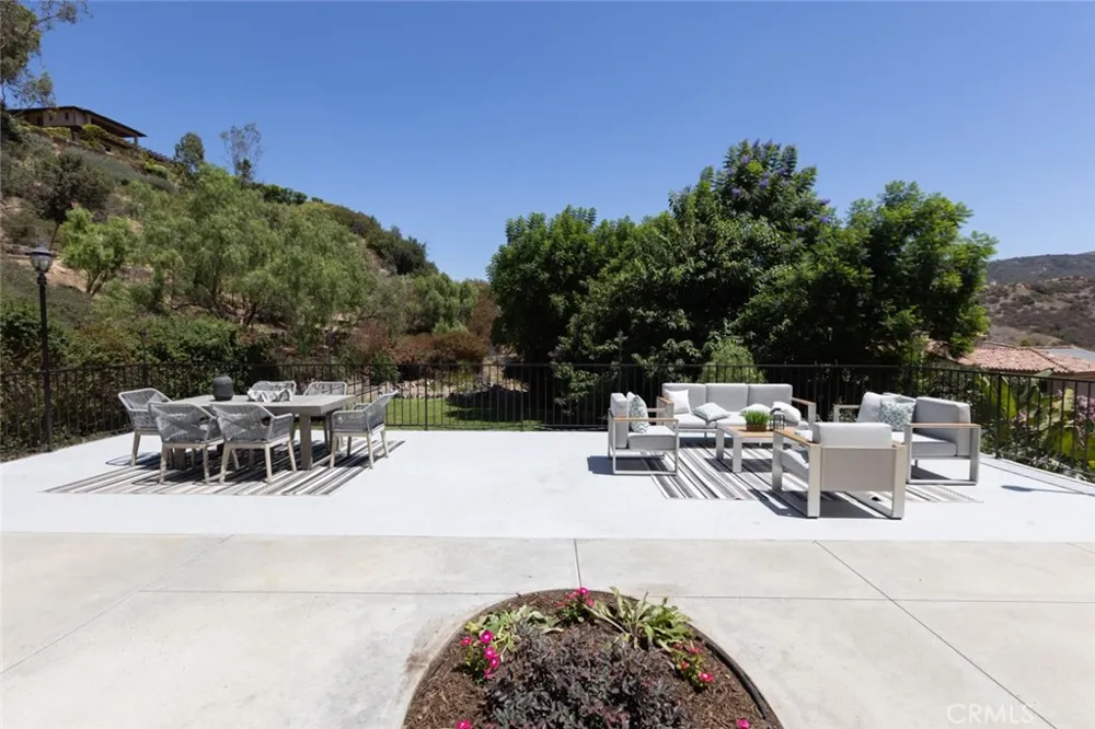 9731 Rangeview North Tustin, CA 92705